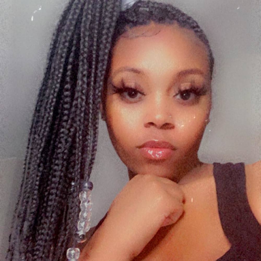 Meet your Posher, Keleshya